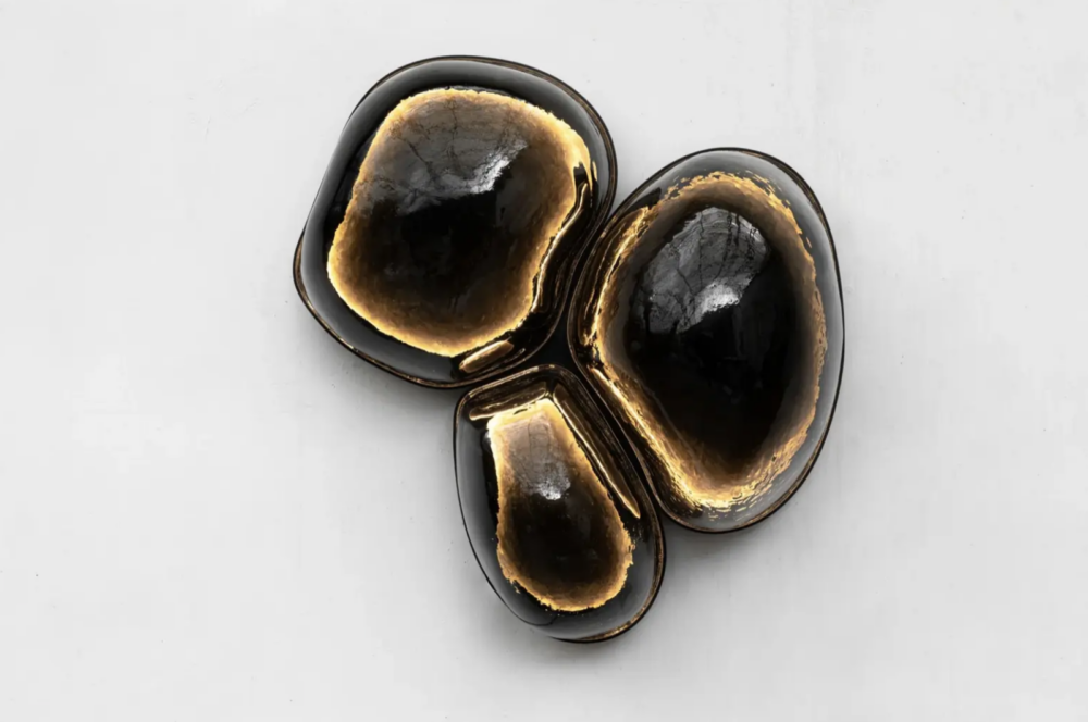 Black magma small lighting fixture, 2021